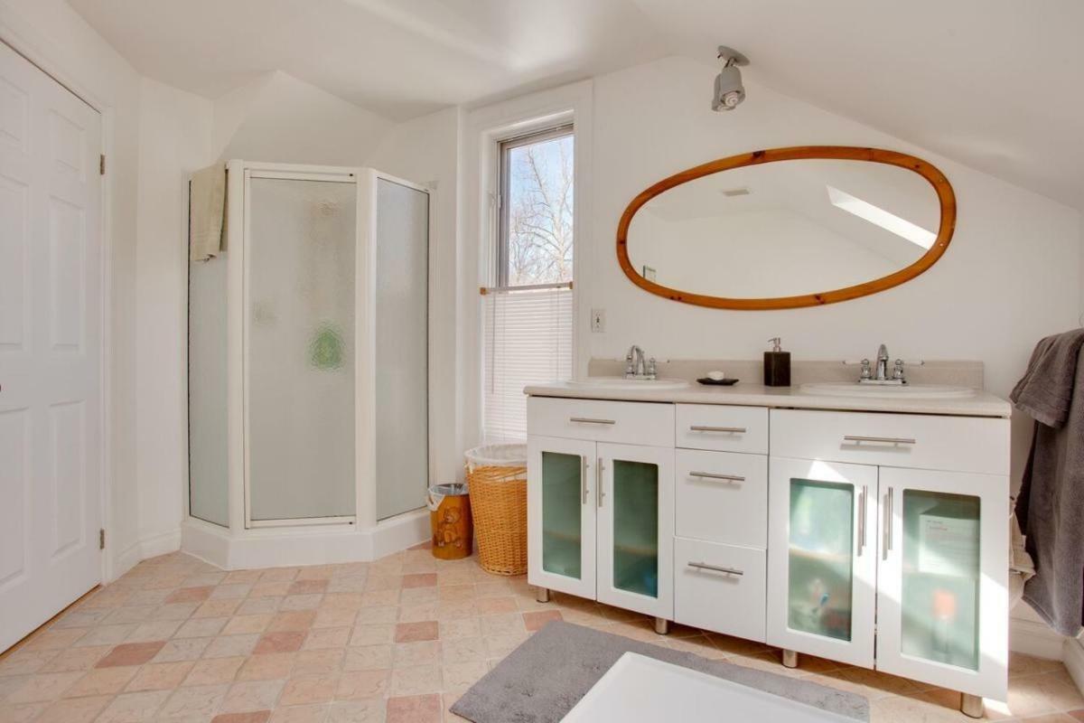 Our Space The Perfect Place B&B Picton Extérieur photo